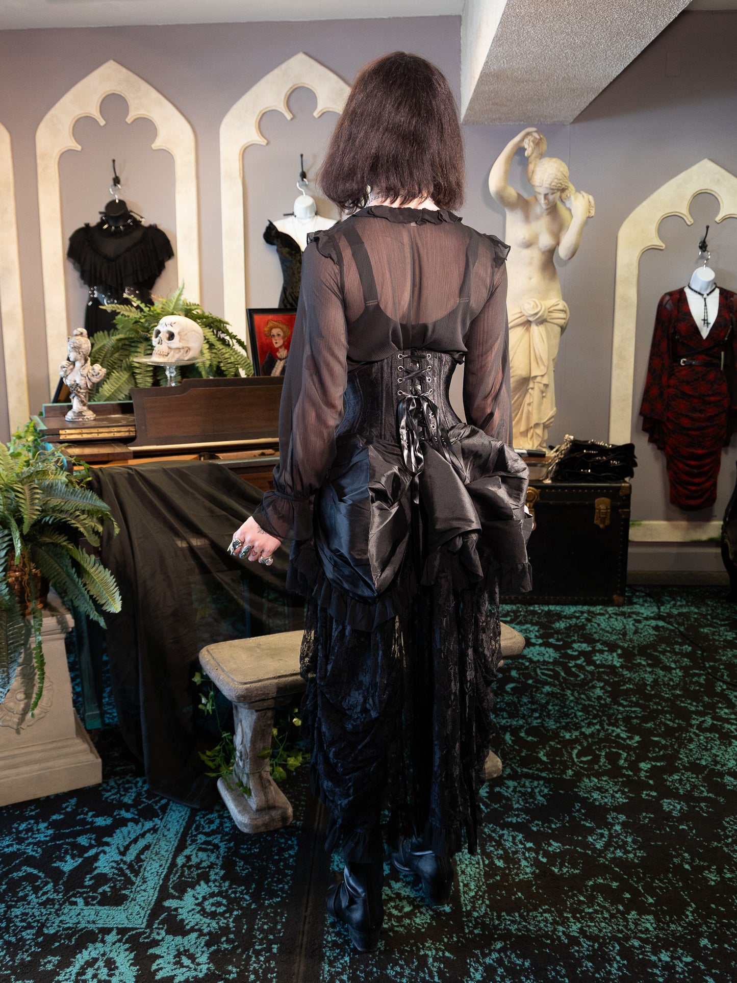 Nobility Ruffle Blouse- Black