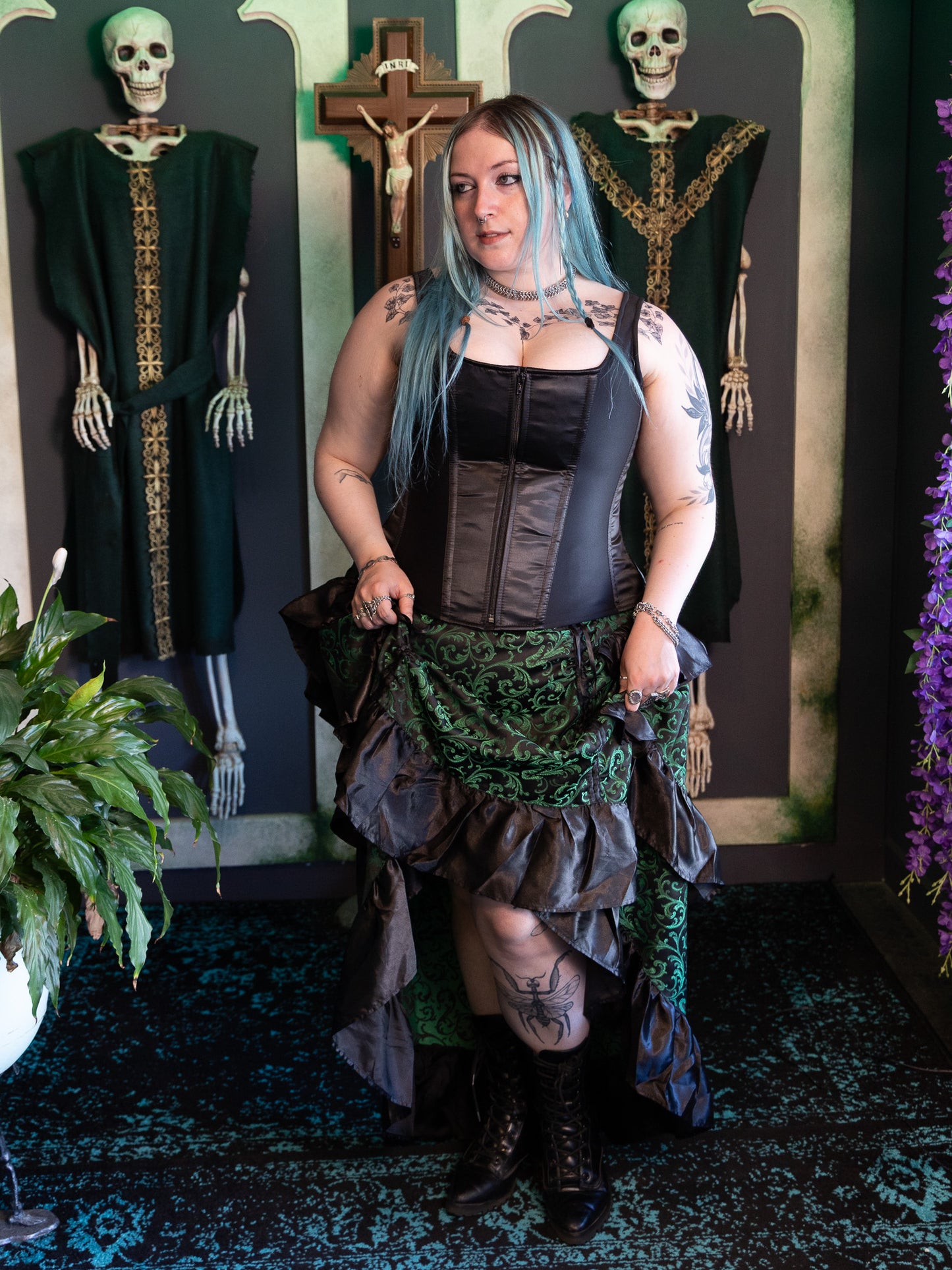 Duchess Brocade Adjustable Skirt- Green