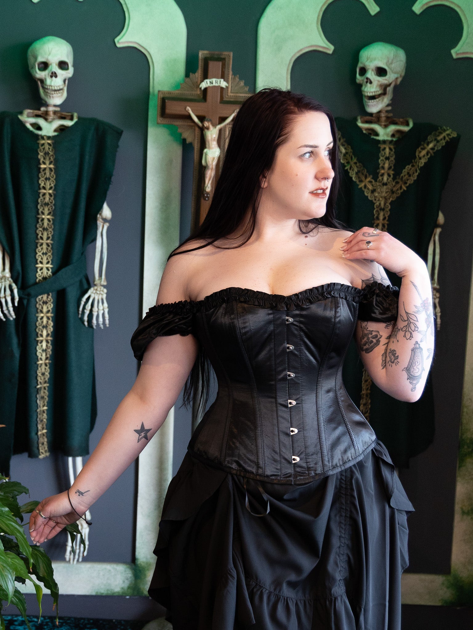定価7.7万 新品 OUR LEGACY OBJECT CORSET ブラック Orla Faux Leather Ruffle Sleeved Corset | The Ossuary of Salem