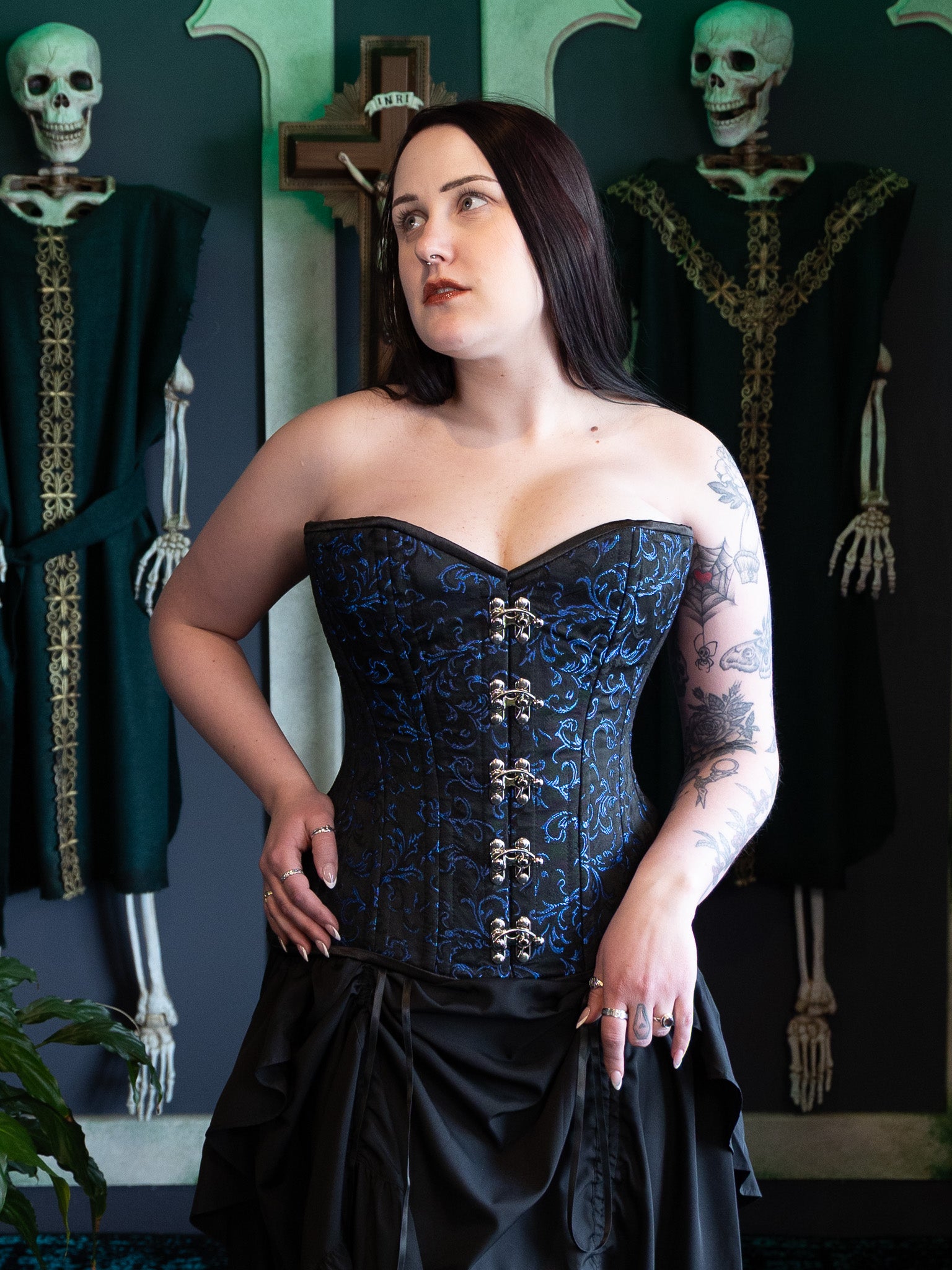 La Sirena Blue Brocade Corset CURVY | The Ossuary of Salem