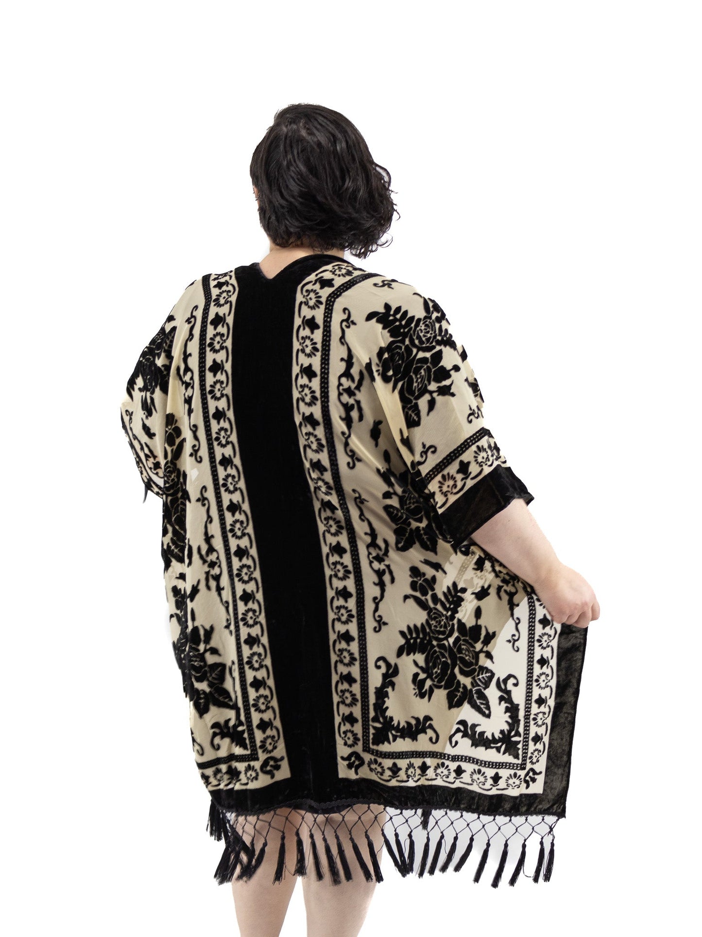 Dame Maggie Burnout Kimono