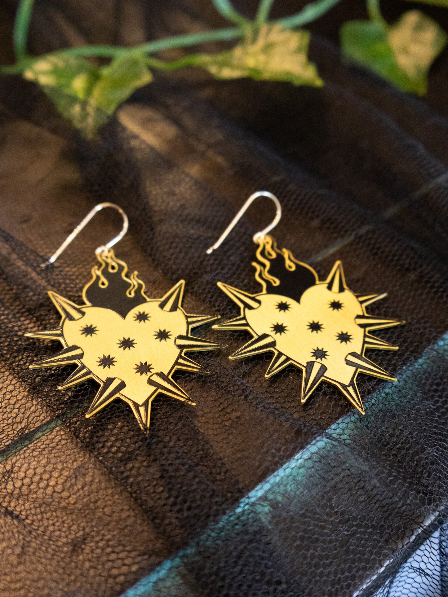 Armatura Hearts Earrings WHILE ODIN SLEEPS