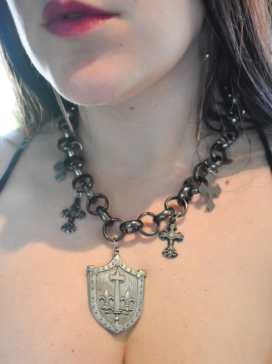 Le Fay Necklace
