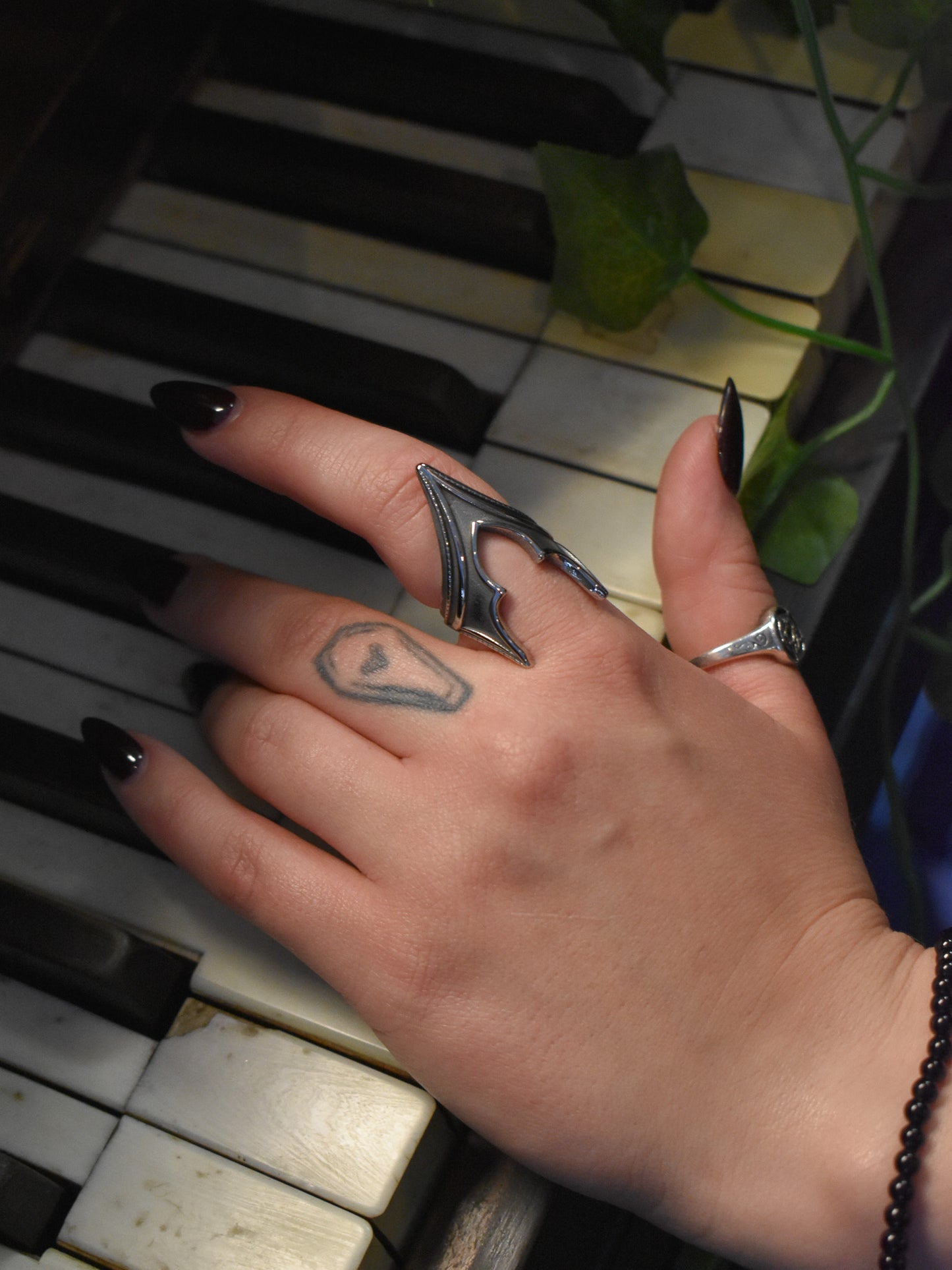 Stonecarver Ring